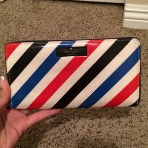 💜SOLD💜Kate spade special edition wallet
