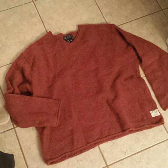 Men's burnt orange wool sweater