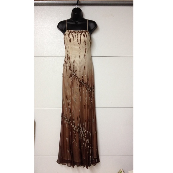 Beige ombré cocktail/prom dress - Picture 1 of 3