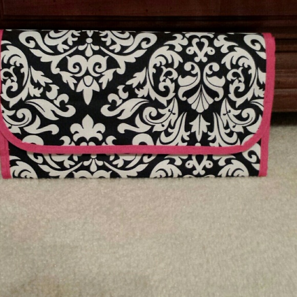 Sale😉😉hangtoiletry monogram ready! ever moda - Picture 3 of 3