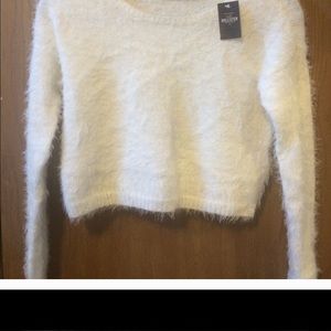Small hollister fuzzy sweater