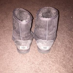 Gray ugg boots short