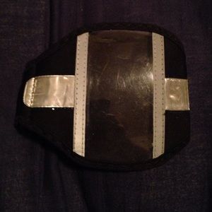 iPhone 4/4s running case