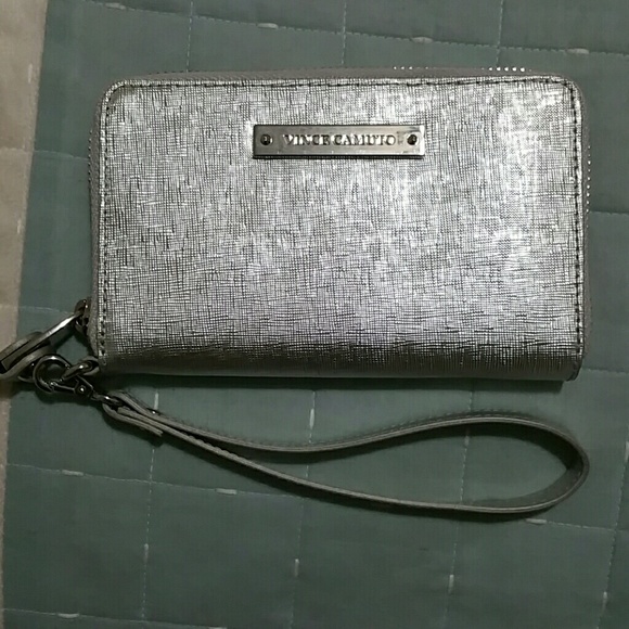 Vince Camuto Clutches & Wallets - Silver clutch