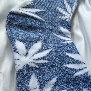 Blue & White HUF Socks - Weed Leaf Socks