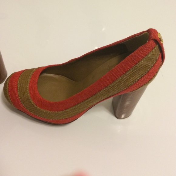 Tory Burch heels - Picture 2 of 4