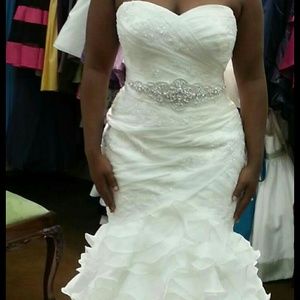 Wedding dress