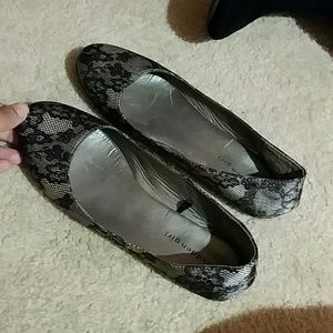 Lace Flats