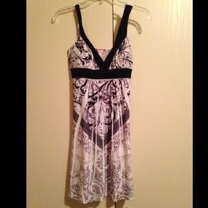 Black & white Shasa dress