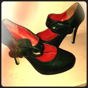 Madeline Stuart MaryJane heels