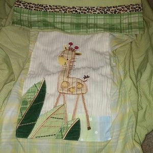Baby clothes hamper