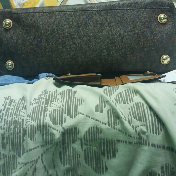 Mk handbag and wallet - Picture 3 of 4