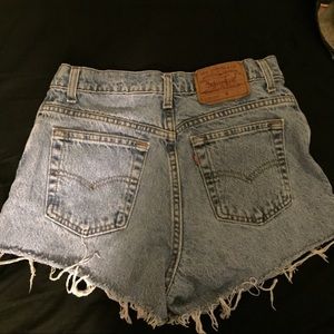 High waisted levi shorts