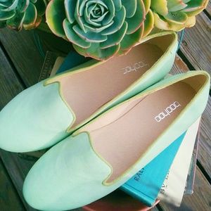 Boohoo mint green flats