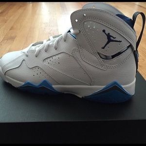 French blue 7s
