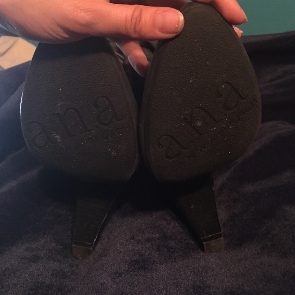 Gray Heeled Boots - Picture 3 of 4