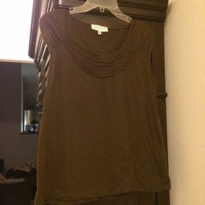 Jones New York- brown tank with crochet and beads