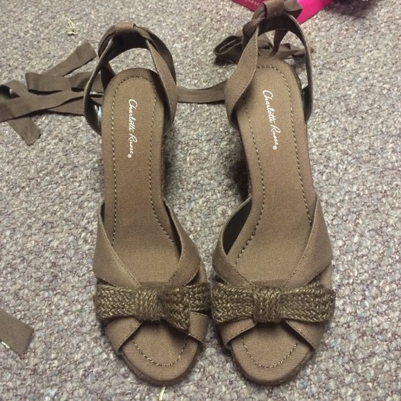 Chocolate Brown Wedges - Picture 2 of 4