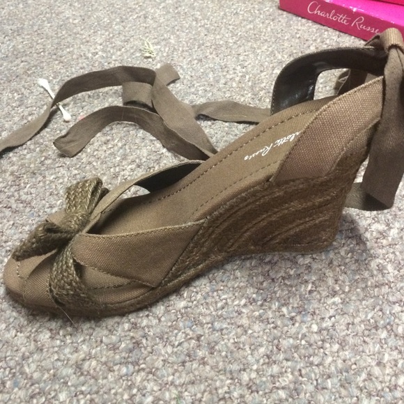 Chocolate Brown Wedges - Picture 3 of 4