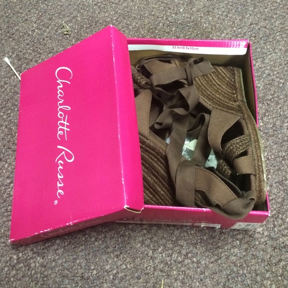 Chocolate Brown Wedges - Picture 4 of 4