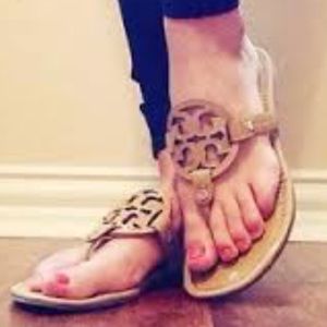 SALE 💕Tory Burch MILLER💕