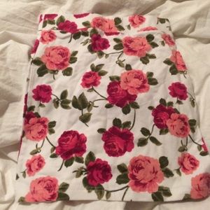 F21 mini skirt never worn size small