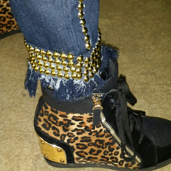 Customized jeans - Picture 2 of 3