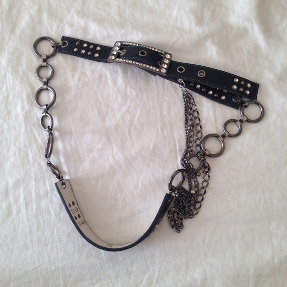 Black Chain Cubic Belt
