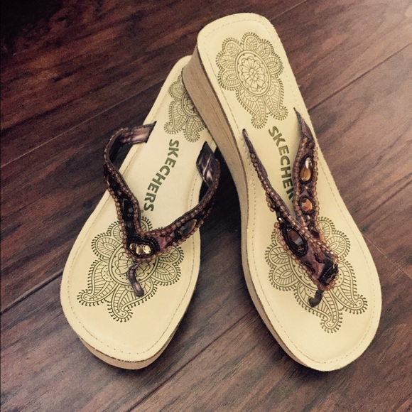 skechers jeweled sandals