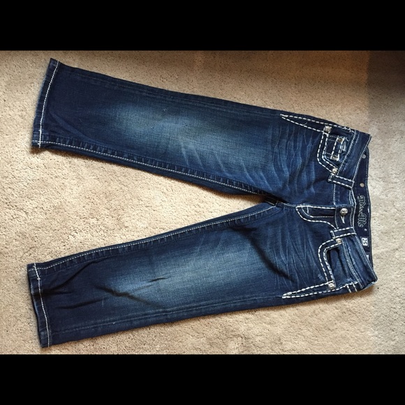 💕sold💕 Miss me cropped capris - Picture 3 of 4