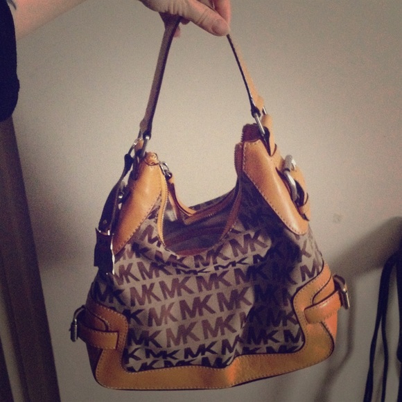 Michael Kors handbag. Make offer.