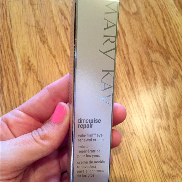 🔴🔴SOLD🔴🔴 - Picture 2 of 4