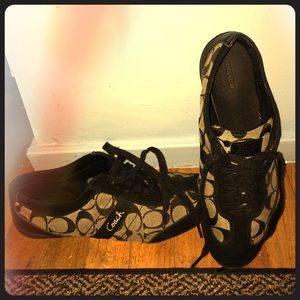 Black Coach tennis sneakers 🎾