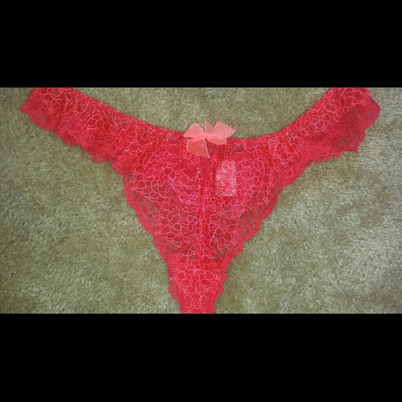 Victoria secret NWOT medium thong lace