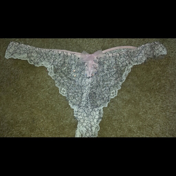 Victoria secret lace thong NWOT