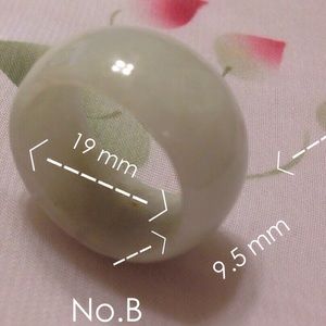 🌹This lucky light purple ring is real Jade 🌹