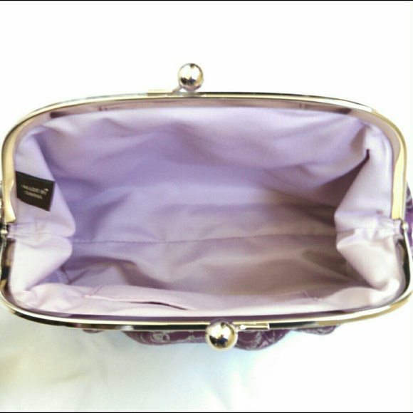 Coach NWOT Coach Kiss Lock Wristlet from Erika's closet on Poshmark