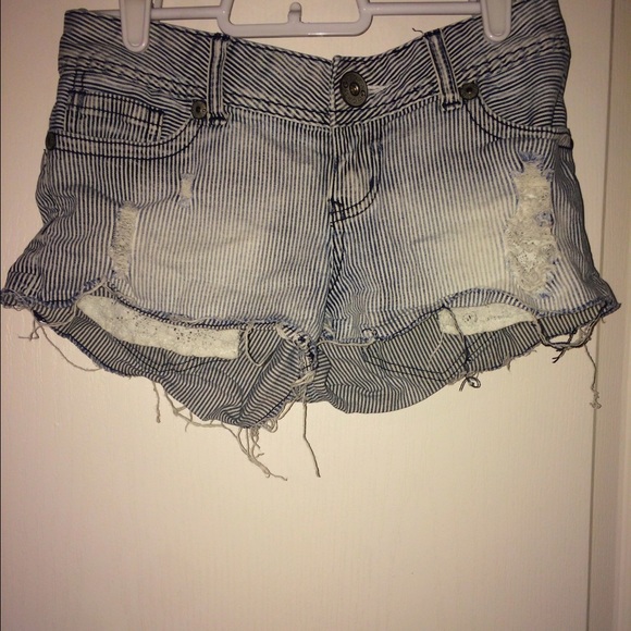Guess shorts