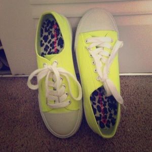 Air walk shoes