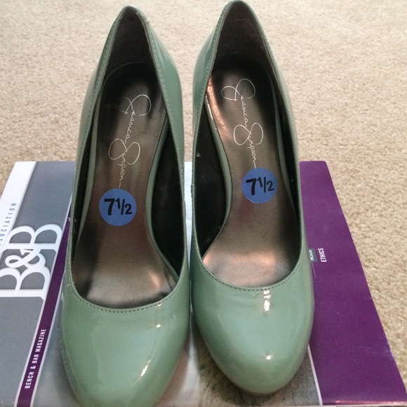 Jessica Simpson heels - Picture 2 of 4