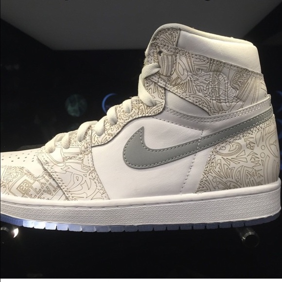 Jordan's 4s laser up towns