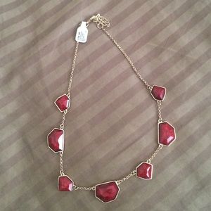 Necklace NWT