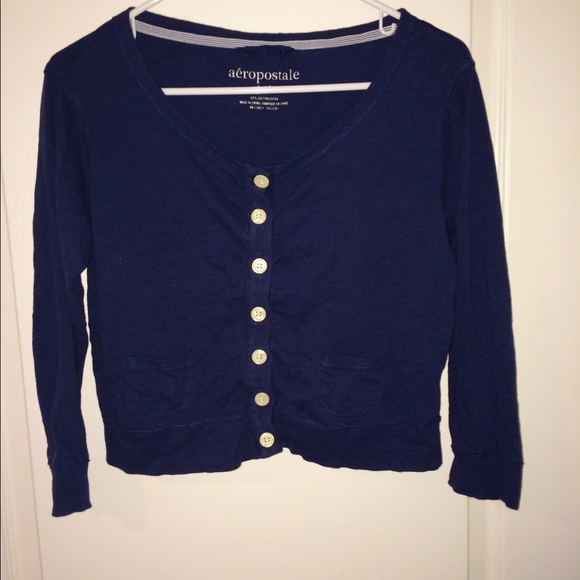 Aeropostale cropped button shirt