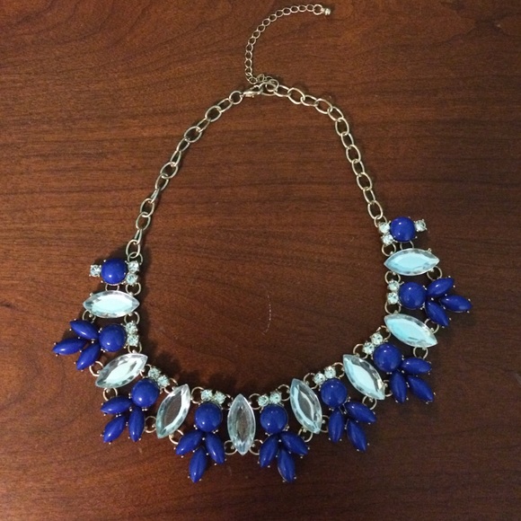 Charlotte Russe gold statement necklace