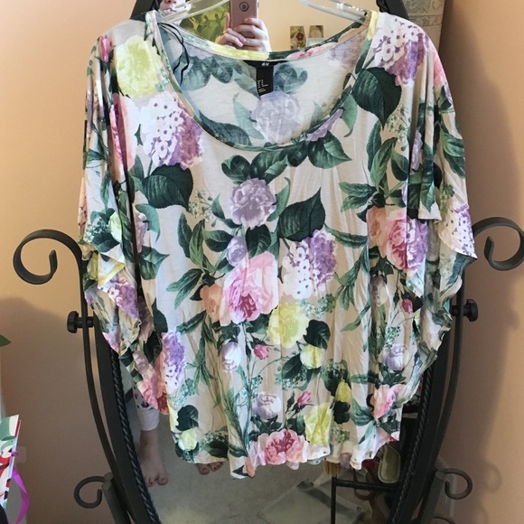 H&M floral shirt
