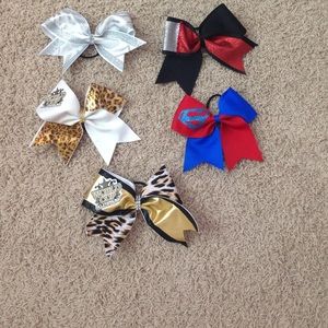 Cheer bows