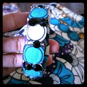 Studs Bangle