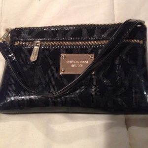 Authentic Michael kors wristlet