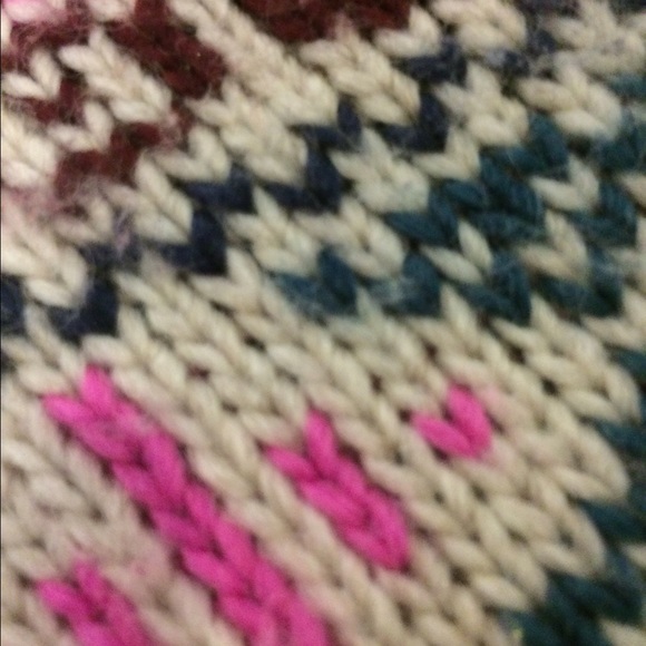 American eagle sweater - Picture 2 of 3