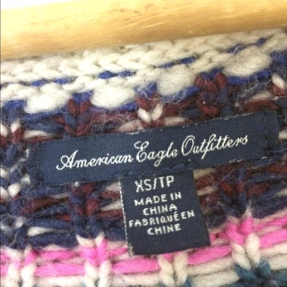 American eagle sweater - Picture 3 of 3